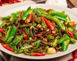 辣椒小⻥(带水烙馍) Stir Fried Dried Freshwater Fish with Chilli (Serve withSteamed Chinese Pancake) | Customer Photo | Peng Cheng Northern Jiangsu Cuisine | 彭城小厨